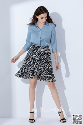 深圳淘寶服裝拍攝服務(wù) 以專業(yè)影像賦能女裝品牌商業(yè)價值