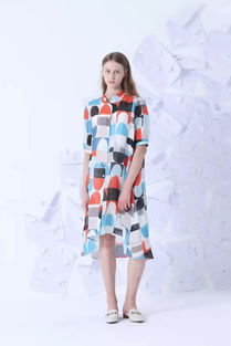 橘澀女裝 今夏必備，讓你在人群中脫穎而出